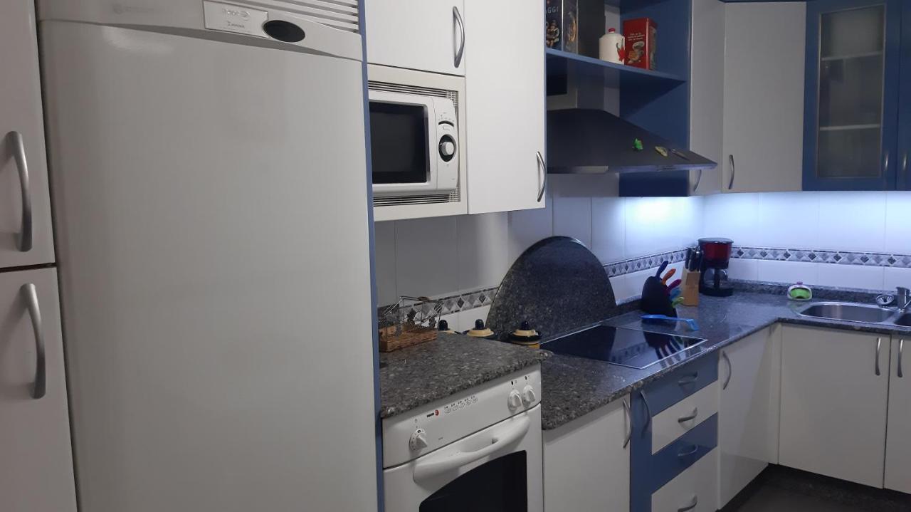 Piso Tranquilo Ponferrada Apartment ภายนอก รูปภาพ