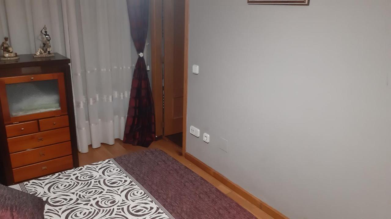 Piso Tranquilo Ponferrada Apartment ภายนอก รูปภาพ