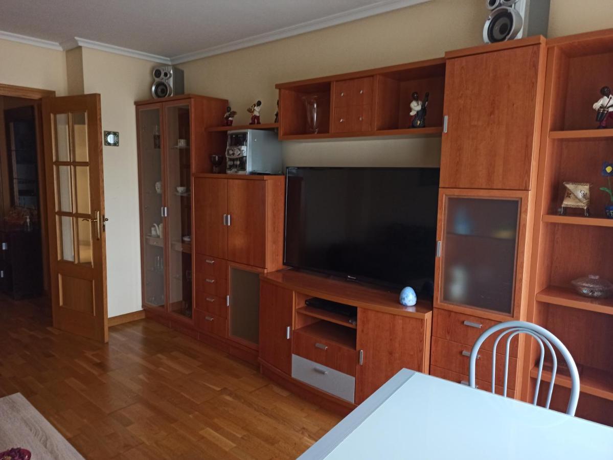 Piso Tranquilo Ponferrada Apartment ภายนอก รูปภาพ
